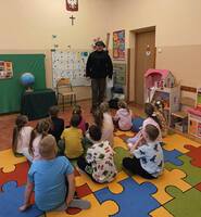 Spotkanie z przedszkolakami „Poznaj zawód geografa i geologa”